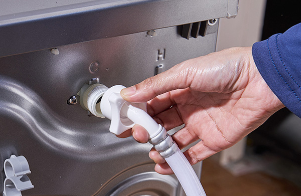 Step 6: Water Inlet Checking